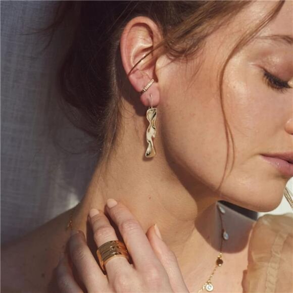 ✨ Long Gold Bar Dangle Earrings | 14K Gold Plated | Modern Minimalist Style ✨ - Picture 2 of 4